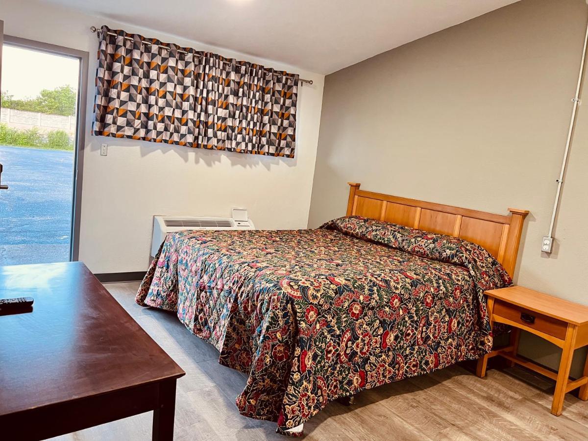 Express Inn Hotel Dayton Zewnętrze zdjęcie